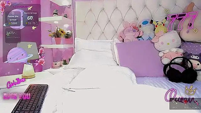 Megaan_Dolll webcam