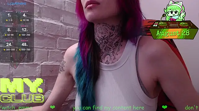 Witch_Emma webcam
