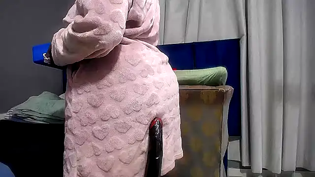 Lelety79 webcam