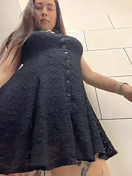 Holly_Play