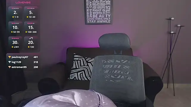 Bella_jh webcam