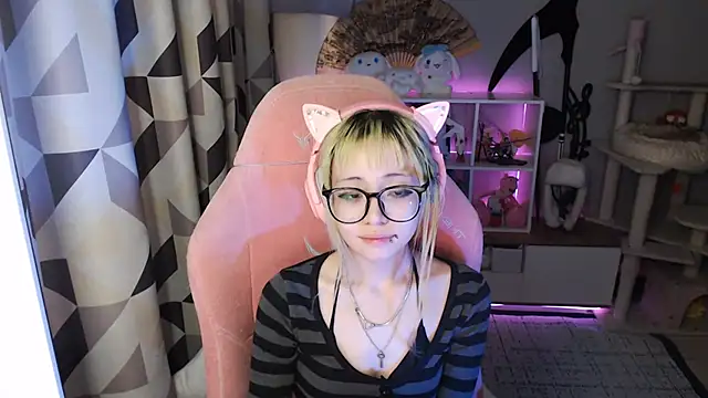 SaxonDibs webcam