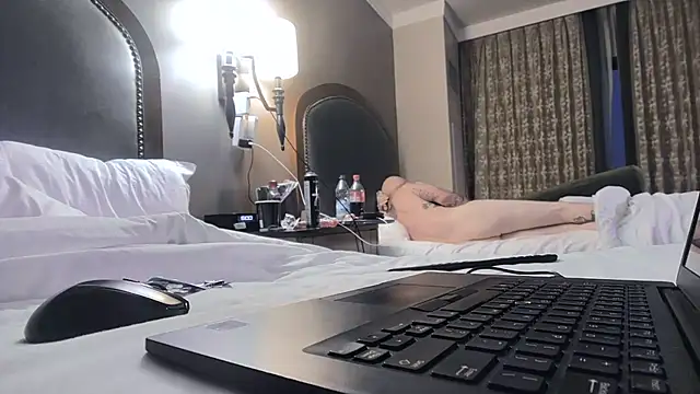J-Dubb webcam
