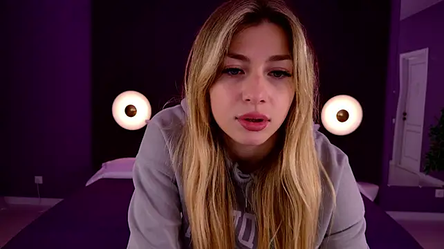 HelenaMorgan webcam