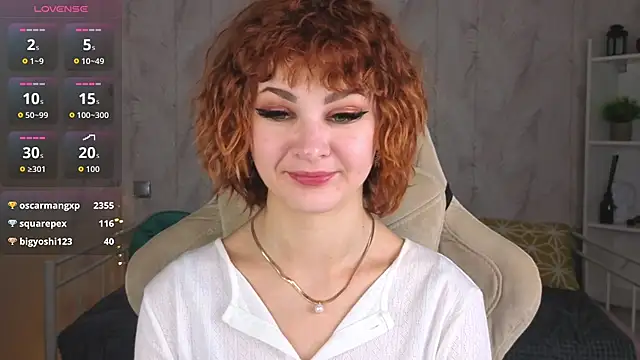 Kira__Fluffy webcam
