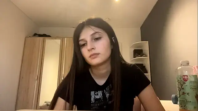 SpanishRooter webcam