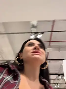 Wet__Bunny live Stripchat room