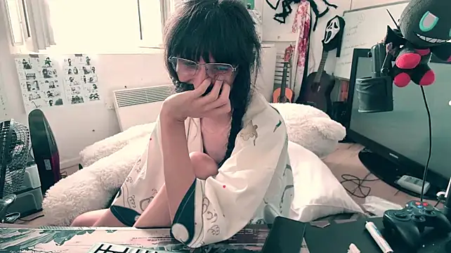 CeriseLapine webcam