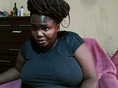 sexybigboobz webcam