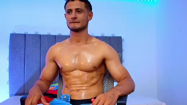 Adonys_Lewis_ webcam