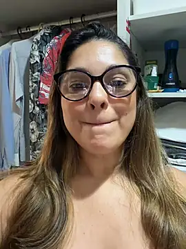 Mariiii_morena webcam