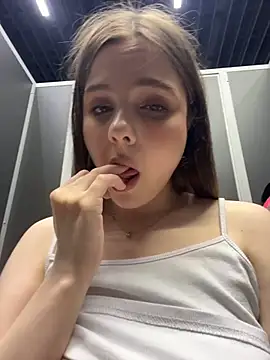 Lunabelle_ webcam