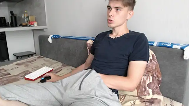 Student_Oliver webcam