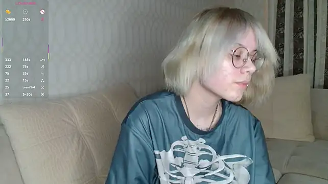 KellePourier webcam