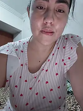 SweetyNaugthy webcam