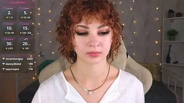 Kira__Fluffy webcam