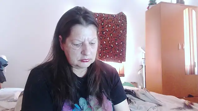 ExtasyMature webcam