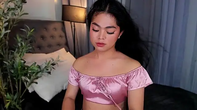 AsianHugecockAnna
