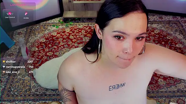 Chery_Lady22 webcam