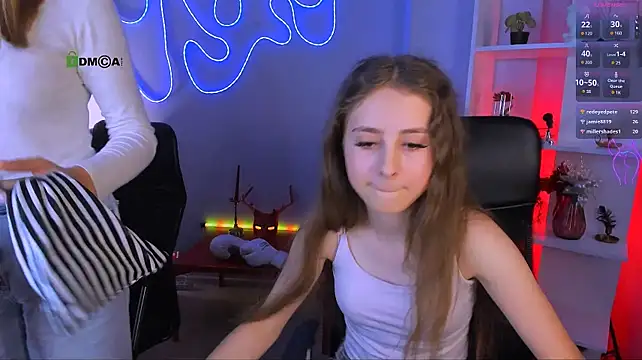 rebecca_smile webcam