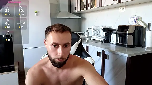 RyanStorm_ live cam on StripChat