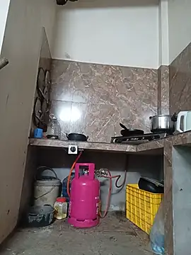 Linda-yiyi webcam