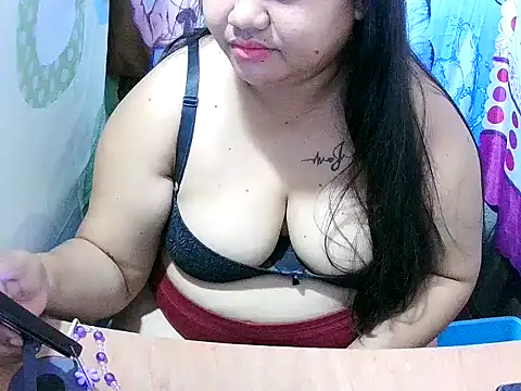 lovebir_26 webcam