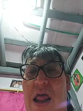 clarita_01 webcam