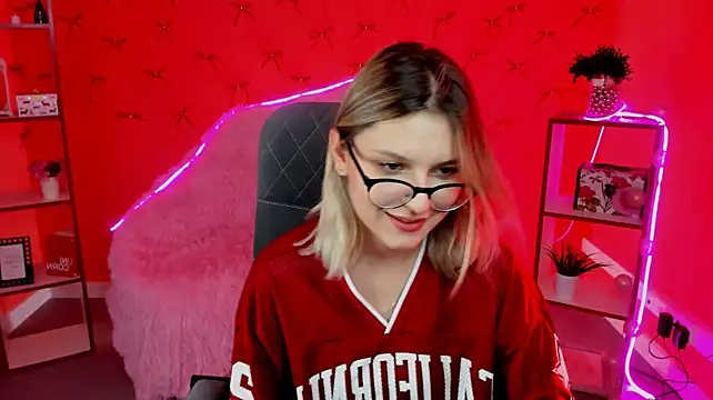 LeslieBloom webcam