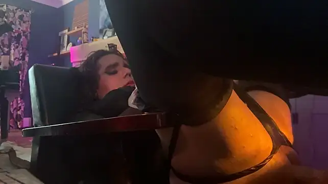 DolceMia84 webcam