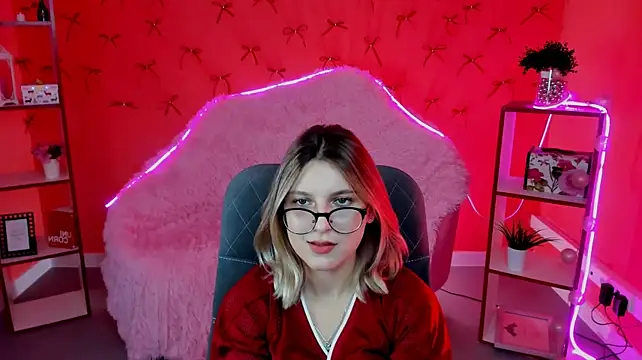LeslieBloom webcam