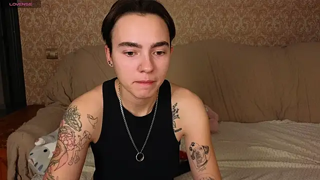 Lilihere_ webcam