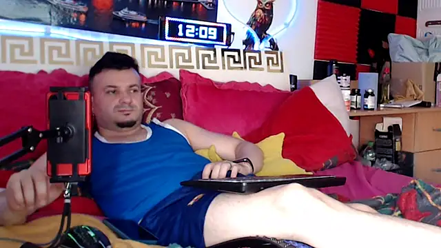 Hugec0ck007 webcam