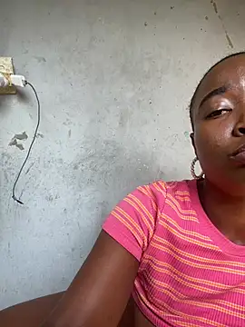 AngelaZamera webcam