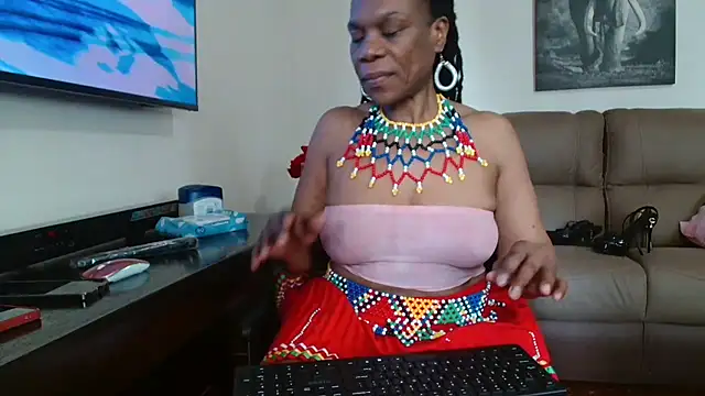 Hotcougar webcam