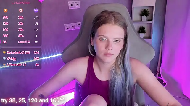 Alisa_Allison webcam