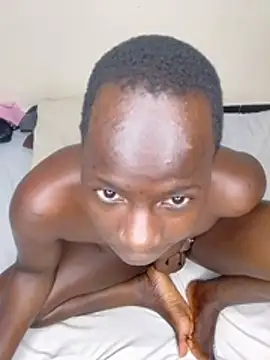 _christineebony webcam