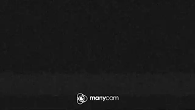 der_dino30 live cam on StripChat