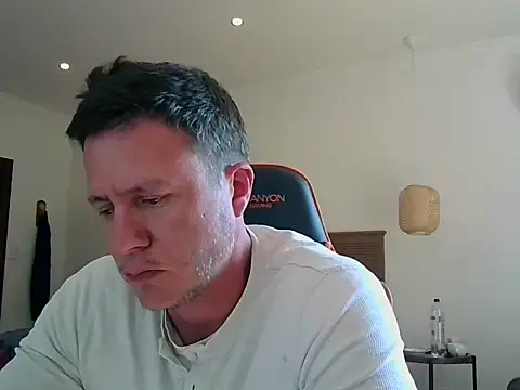 TroyDieselXXX webcam