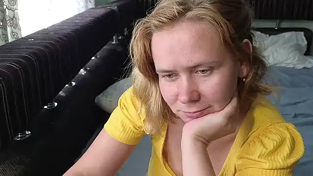 Riley_Roo webcam