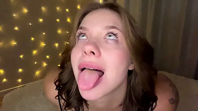 Lia_be_mine webcam