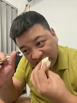 zhang1118 webcam
