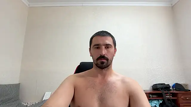 Hard__to__resist webcam