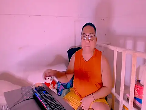 Hardking_69 webcam