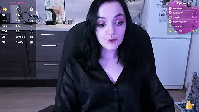 lina__tyaaan webcam