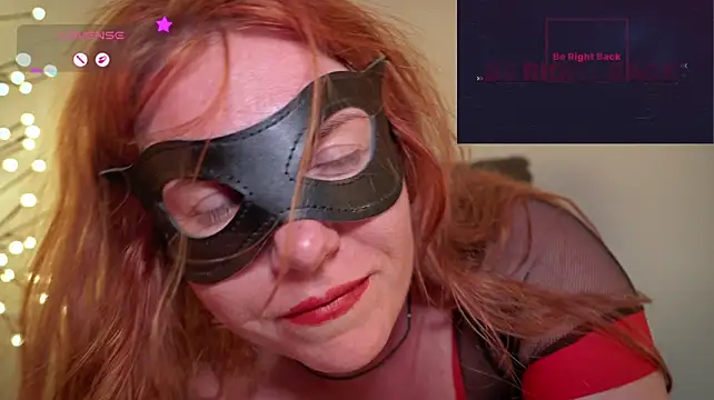 GingerAleMILF webcam