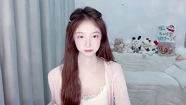 lucky-tt live cam on StripChat