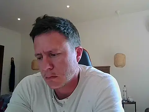 TroyDieselXXX webcam
