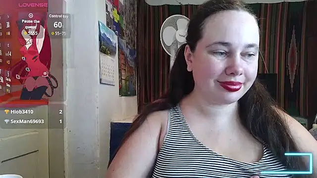 Cora_Maro webcam