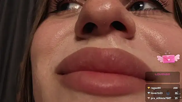 SophieTrner webcam